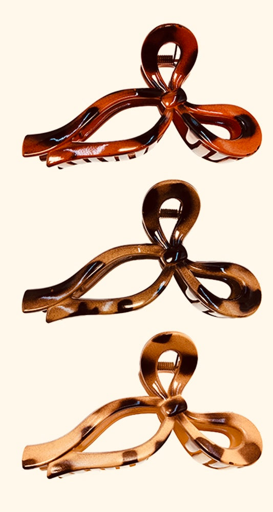 Bow claw clips